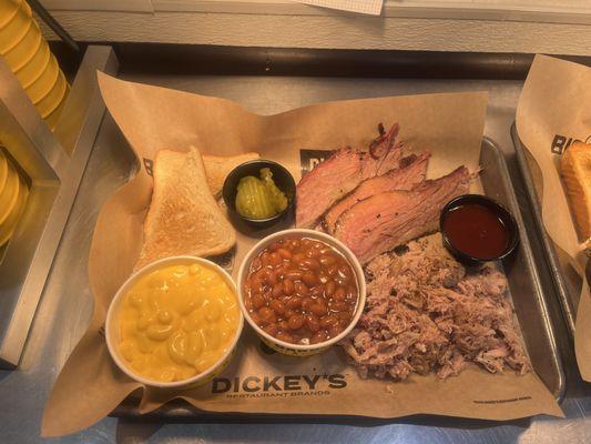 2 meat plate brisket and pulled pork