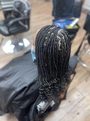 Knotless braids by Oumy