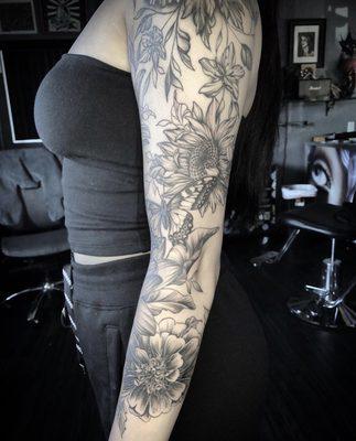 Floral sleeve