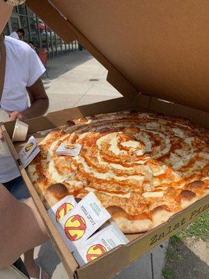 18" Buffalo Chicken