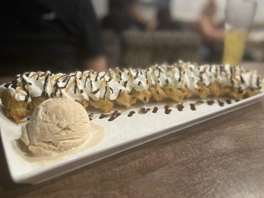 Fried Banana with churro ice cream