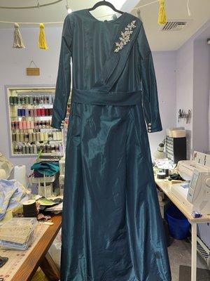 Mother of the bride gown made with gorgeous silk taffeta!