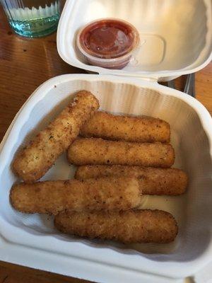 6 pcs Mozzarella Sticks