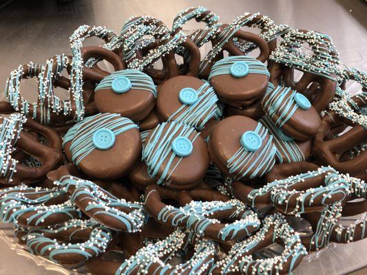 baby shower chocolate oreo/pretzel tray