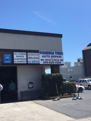 Auto shop outside