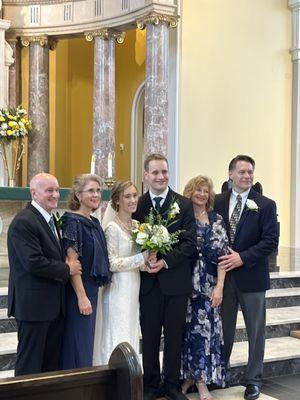 Bridal Bouquet and boutennieres