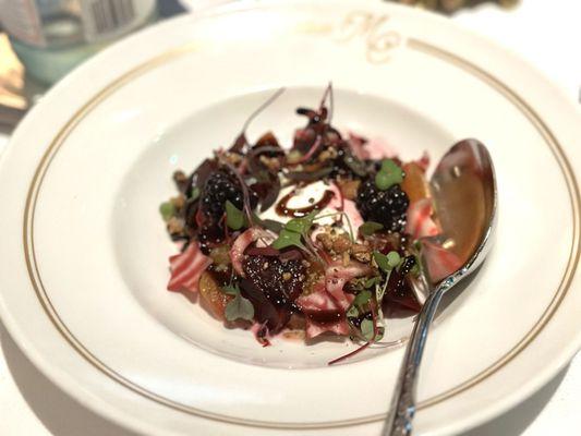 Beet salad. Very good. I'll order this again!