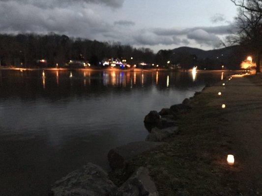 Lake Tomahawk - Circle of Lights Holiday Celebration (12/22)