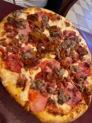 Meat pizza