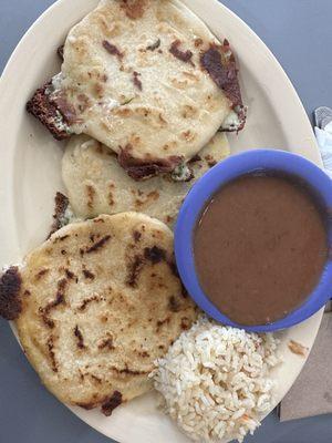 3 Pupusas combo - 1) shrimp 2) jalapeño 3) chicken