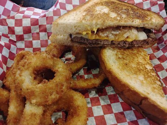 Onion rings and patty melt