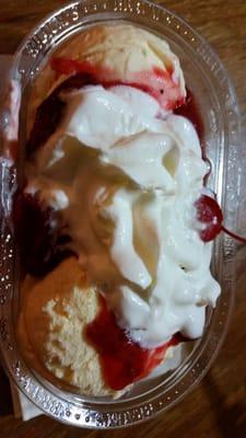 #dessert #strawberryshortcakeicecream