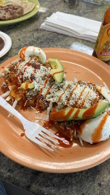 El Salvadoran Enchiladas