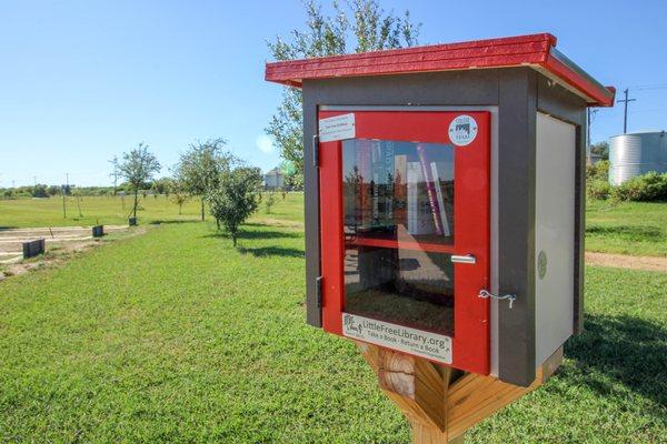 Lending library