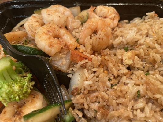 Shrimp plate with fried rice