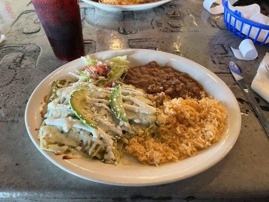 Enchiladas verde.