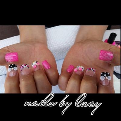 Nails  y lucy