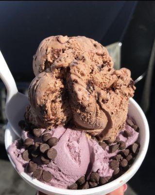 Black raspberry, German chocolate, dark chocolate chips