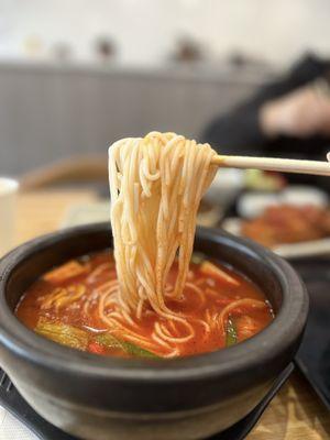 Smoooth noodles (tomato brisket soup)