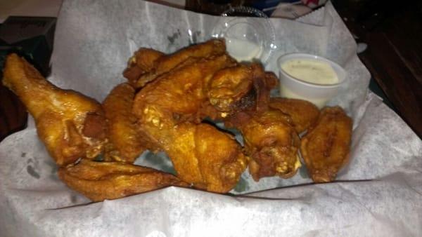 Best wings within a hundred miles. For sure!