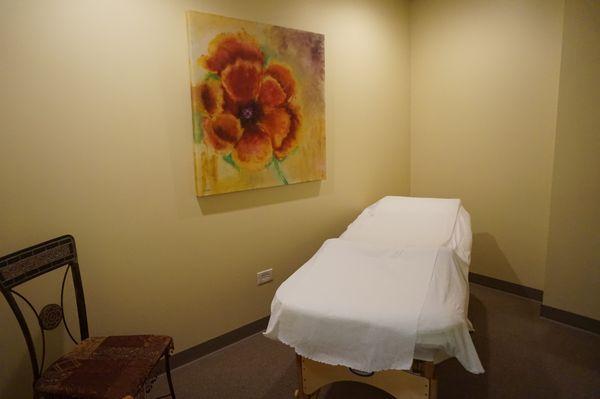 The only place in the country to offer Fertility Enhancing Massage (The FEM). Created by pioneer award winning LMT, Meredith Nathan.