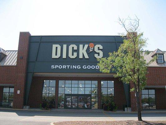 DICK'S Sporting Goods