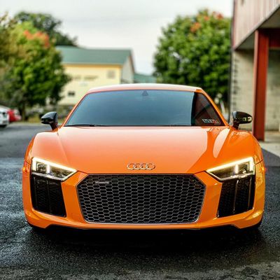 Audi R8 V10+