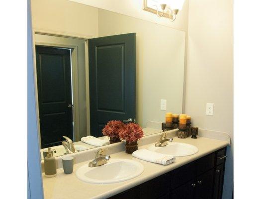 Bathroom for 2 in a 4 bedroom apartment.