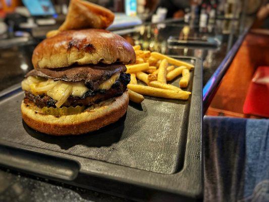 Philly Cheesesteak Burger