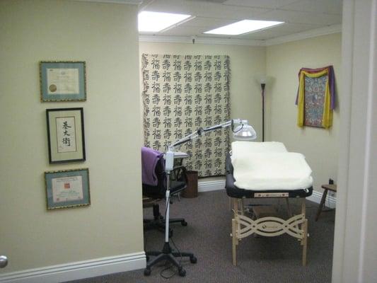 Restore Vitality Acupuncture Treatment Room