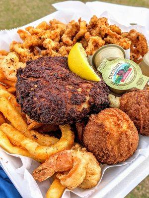 3 item seafood platter with crab cake, clam strips, and fried shrimp (takeout)