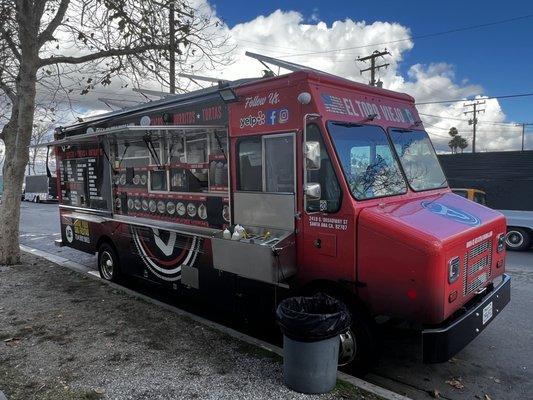 El Toro Viejo Truck