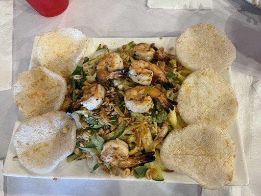 Mango Salad with Grilled Shrimp