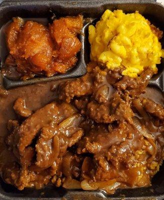 Liver n onions, yams and mac n cheese