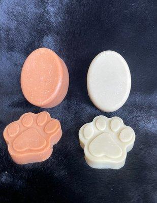 Dog shampoo bar