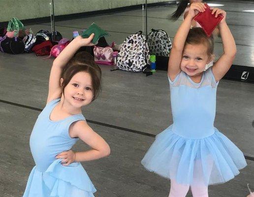 Creative dance classes to foster the love of dance at an early age