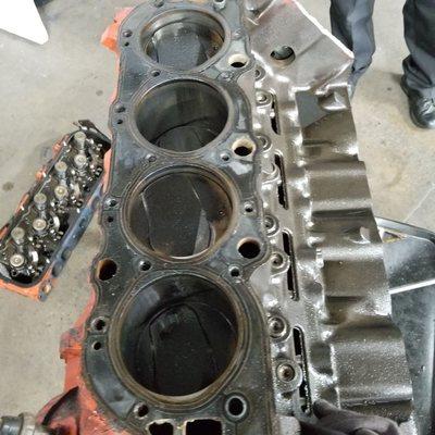 Rebuilding a performance 454 Chevy Big Block