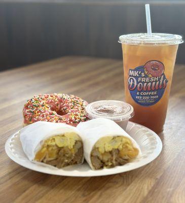 Breakfast burrito and ice tea that's so delicious