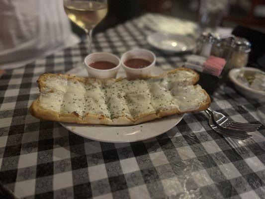 Garlic Bread with Cheese