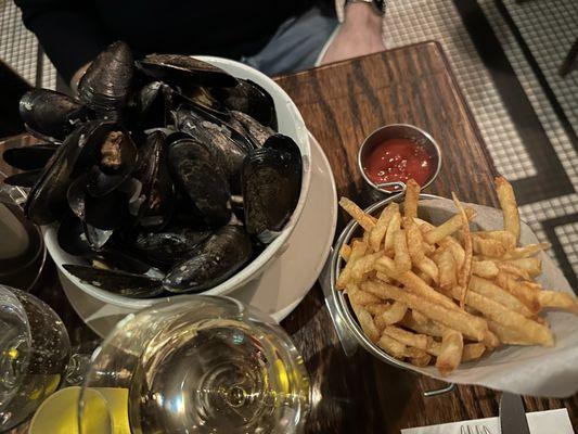 Moules Fritas