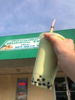 Avocado smoothie with boba