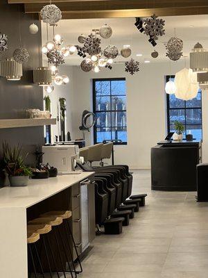 Welcome to your new salon home!