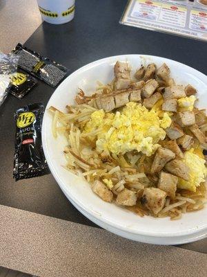 Chicken Hashbrown Bowl + Egg + Onions