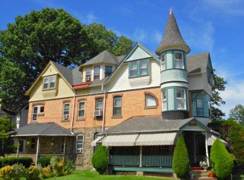 GAF HD Timberline Lifetime Asphalt Shingle in Oyster Grey color.
 Long Island Victorian
 Abstract Roofing Company