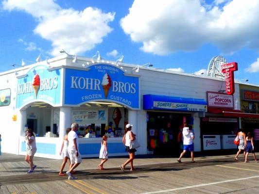 Kohr Brothers frozen custard and Johnson's caramel popcorn - so boardwalk!