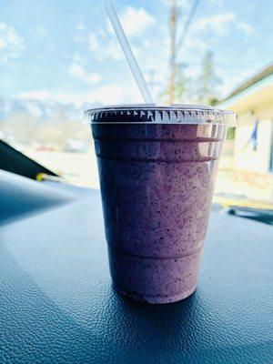 Power Smoothie 16oz with oat milk instead of almond milk.