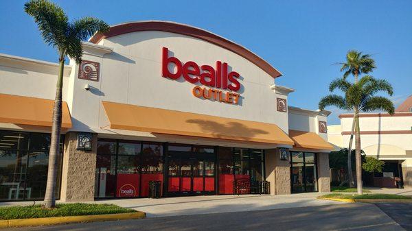 Beall's Outlet in Cape Coral / Fort Myers