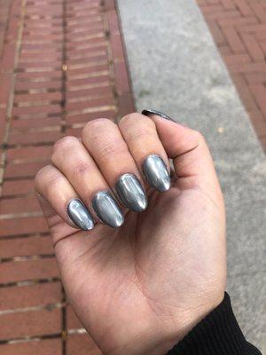 Chrome nails