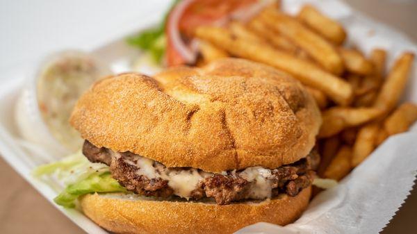 Cheeseburger Deluxe Platter