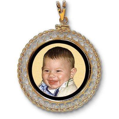 Personalized memory pendant which can be made in 14k, 10k or 925 silver as per your need. Different patterns are also available.